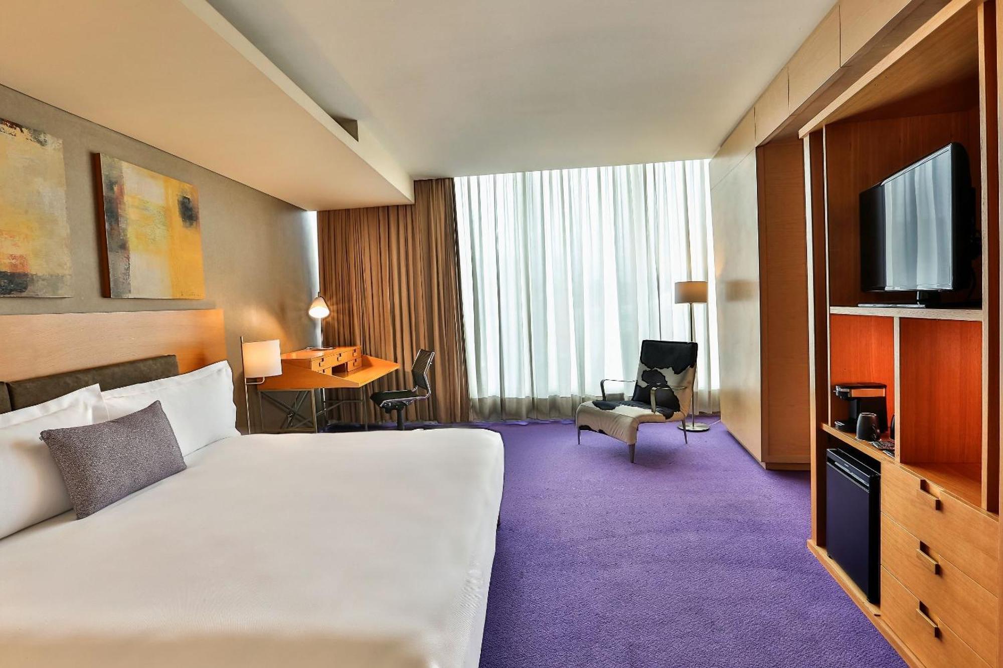 فندق كامينو ريال سانتا في مدينة مكسيكو المظهر الخارجي الصورة A room at the hotel